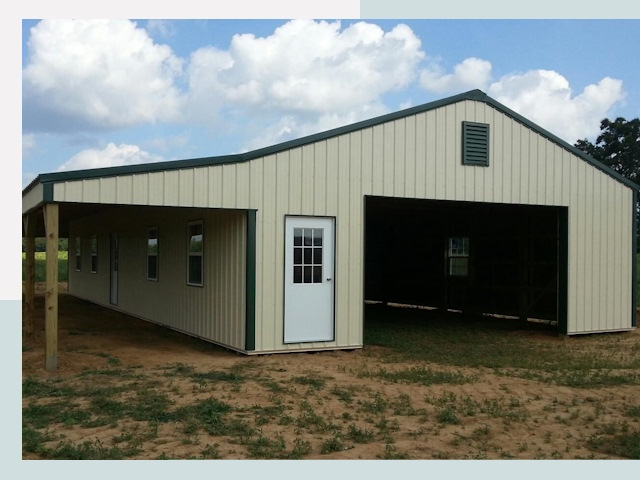 Строительство конюшен в Кумертау